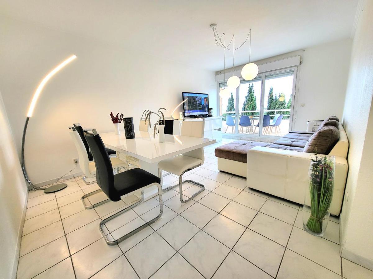 Appart Luxueux 3 Pieces, Piscine, Mer, Terrasse Cannes Luaran gambar